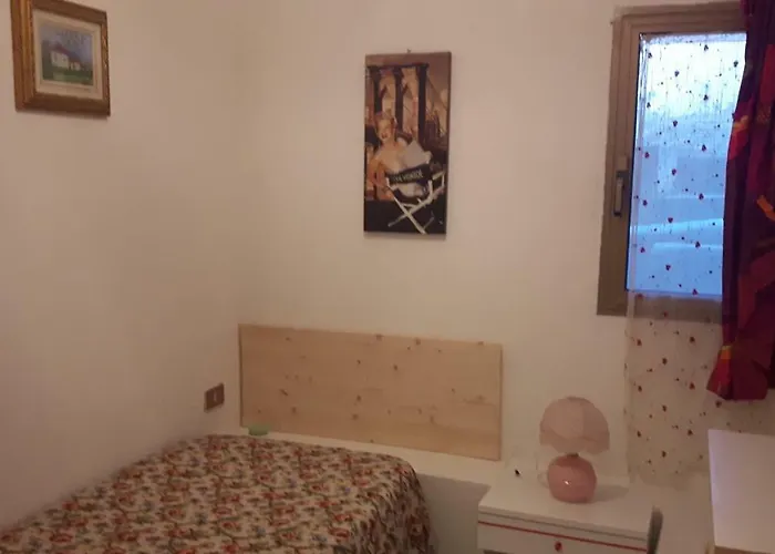 Holiday home Vacanza Smeralda *